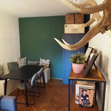 Cozy Apartment Near Tram Station Zagreb Extérieur photo